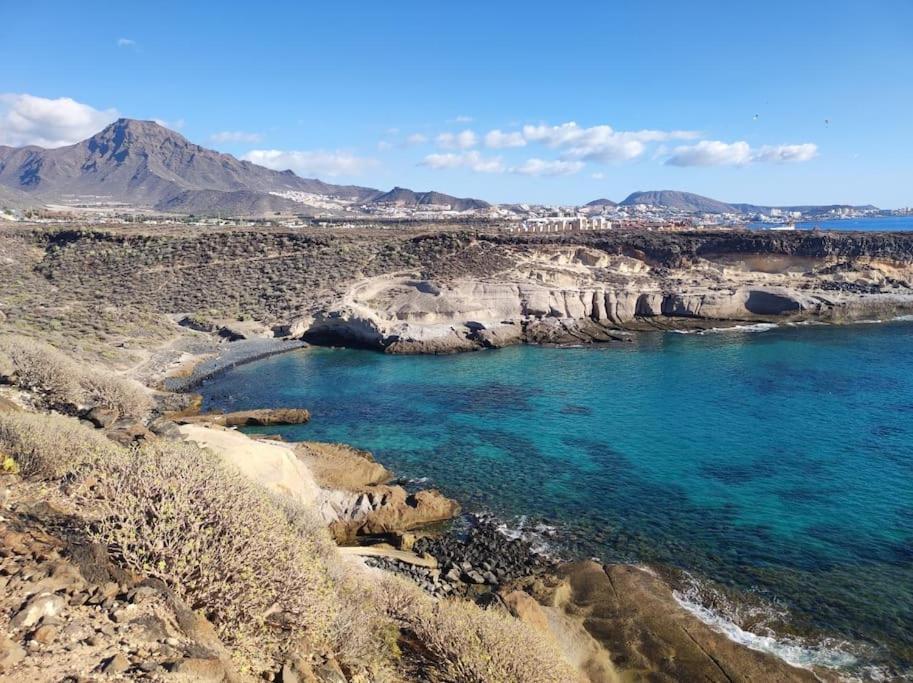 El Medano Beachfront Triplex Penthouse With Pool, Rooftop, Sea View Exteriér fotografie