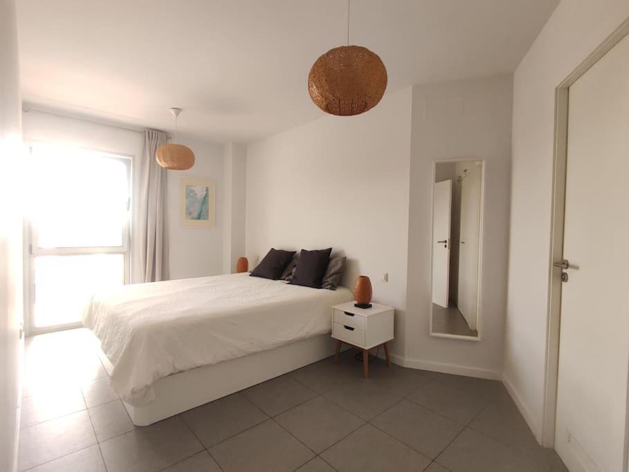 El Medano Beachfront Triplex Penthouse With Pool, Rooftop, Sea View Exteriér fotografie