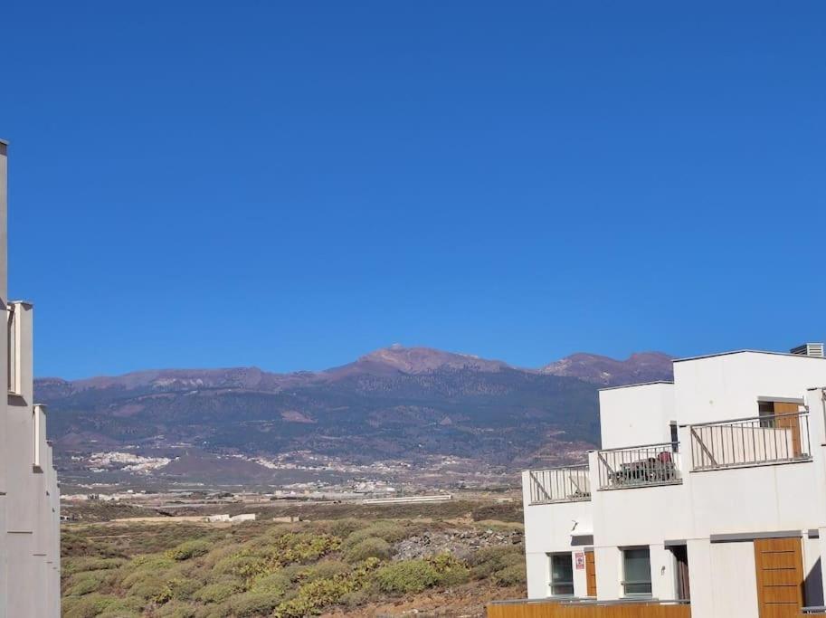 El Medano Beachfront Triplex Penthouse With Pool, Rooftop, Sea View Exteriér fotografie